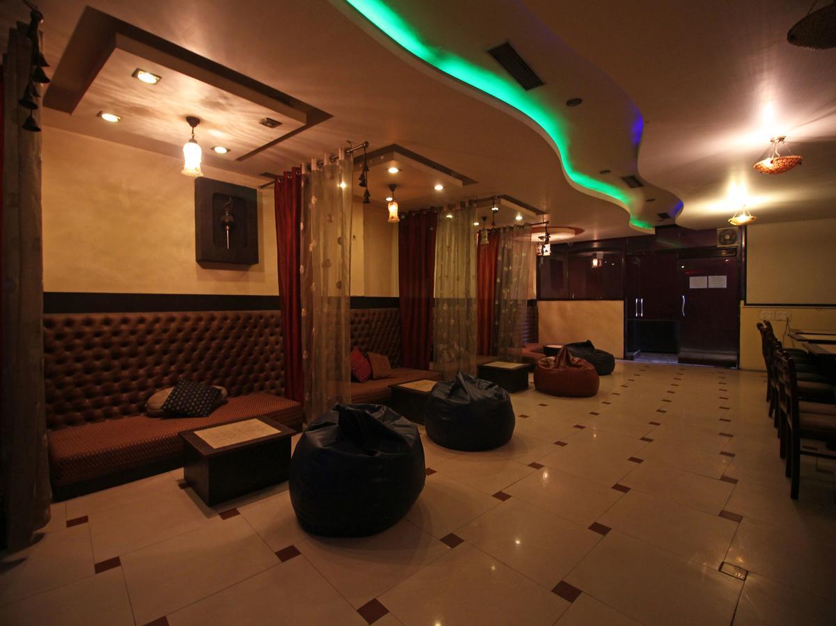 Oyo 8132 Hotel Kukreja Dehradun Esterno foto