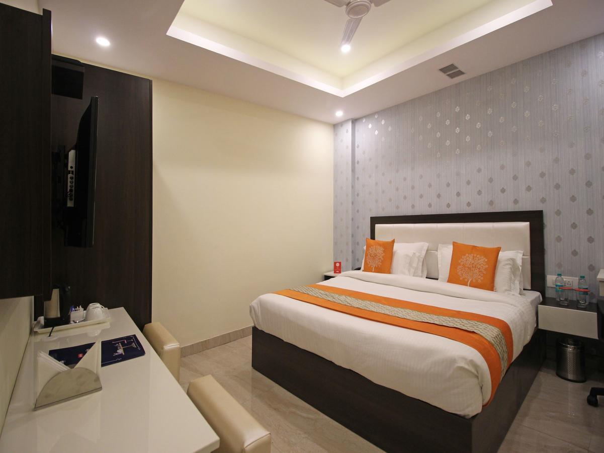 Oyo 8132 Hotel Kukreja Dehradun Esterno foto
